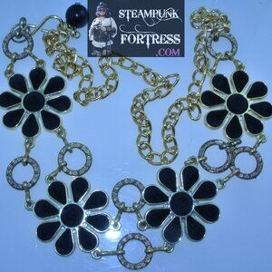 VINTAGE BELT 4 BLACK VELVET CLOVER FLOWERS GOLD CHAINS 1960S ERA - MASS PRODUCED